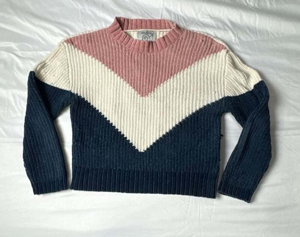 Snails & Cinnamon Sweater Size M Colorblock Chenille Pullover